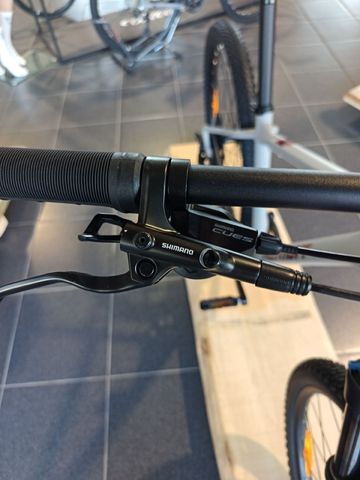 Used Merida Big nine Shimano CUES 2027 Mountainbike, Light Gray — image 5 of 5