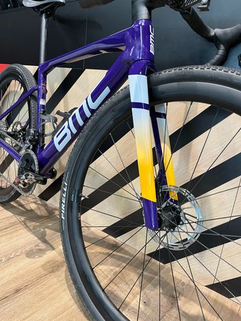 Used BMC Kaius 01 THREE 2024 2024 Road & Gravel, Blue — image 2 of 5
