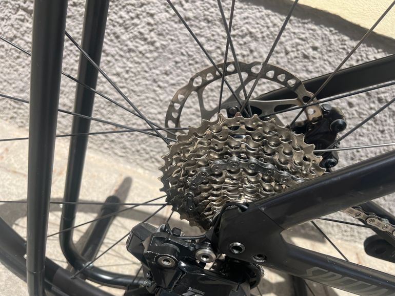 Used Specialized Tarmac SL7 Comp - Shimano 105 Di2 2024 2024 Road & Gravel, Black — image 2 of 6
