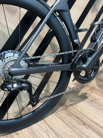 Used BMC Teammachine R 01 FOUR 2024 2024 Road & Gravel, Black — image 3 of 4
