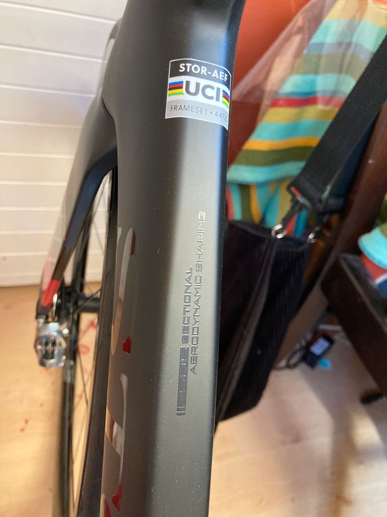 Used Storck Aerfast.4 Red Disc Red D1 AXS 1x12 2025 2025 Road & Gravel, Black — image 2 of 7