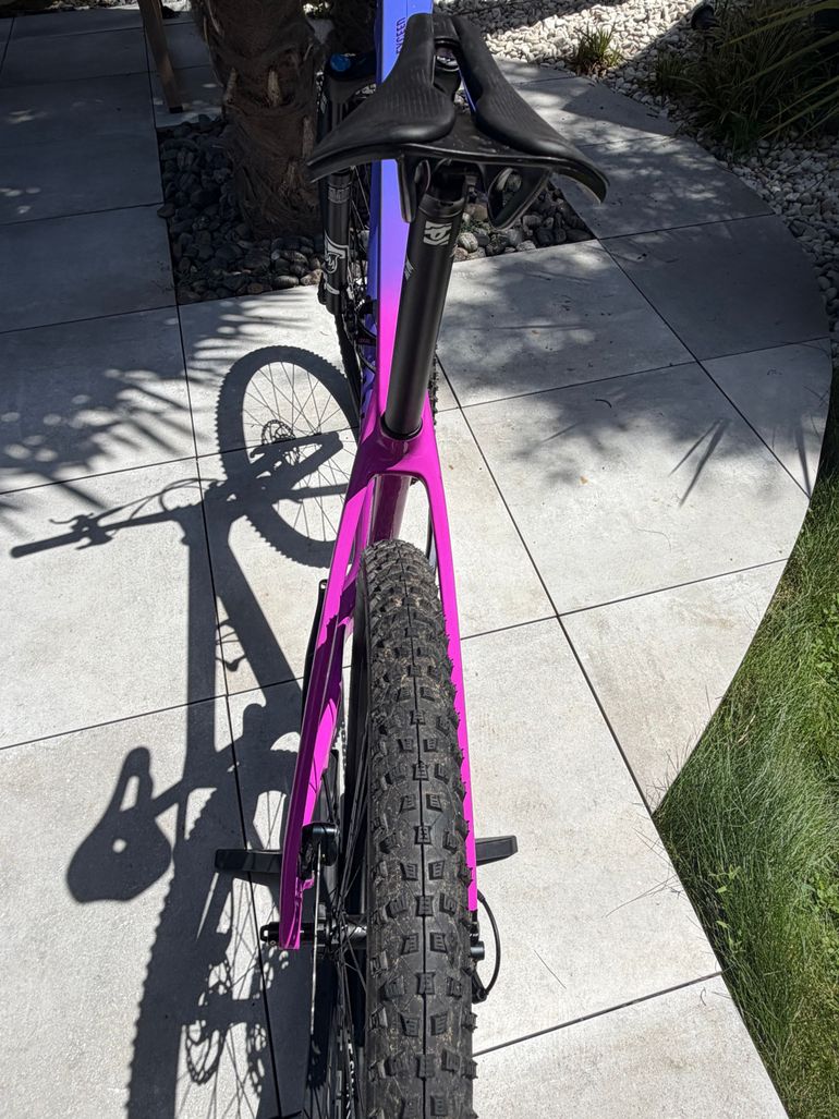 Gebrauchtes Canyon Exceed CF 6 2024 2024 Mountainbike, Violett, 29 — Bild 10 von 13