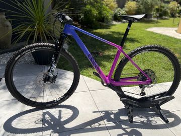 Used Canyon Exceed CF 6 2024 2024 Mountainbike, Purple, 29 — image 2 of 13