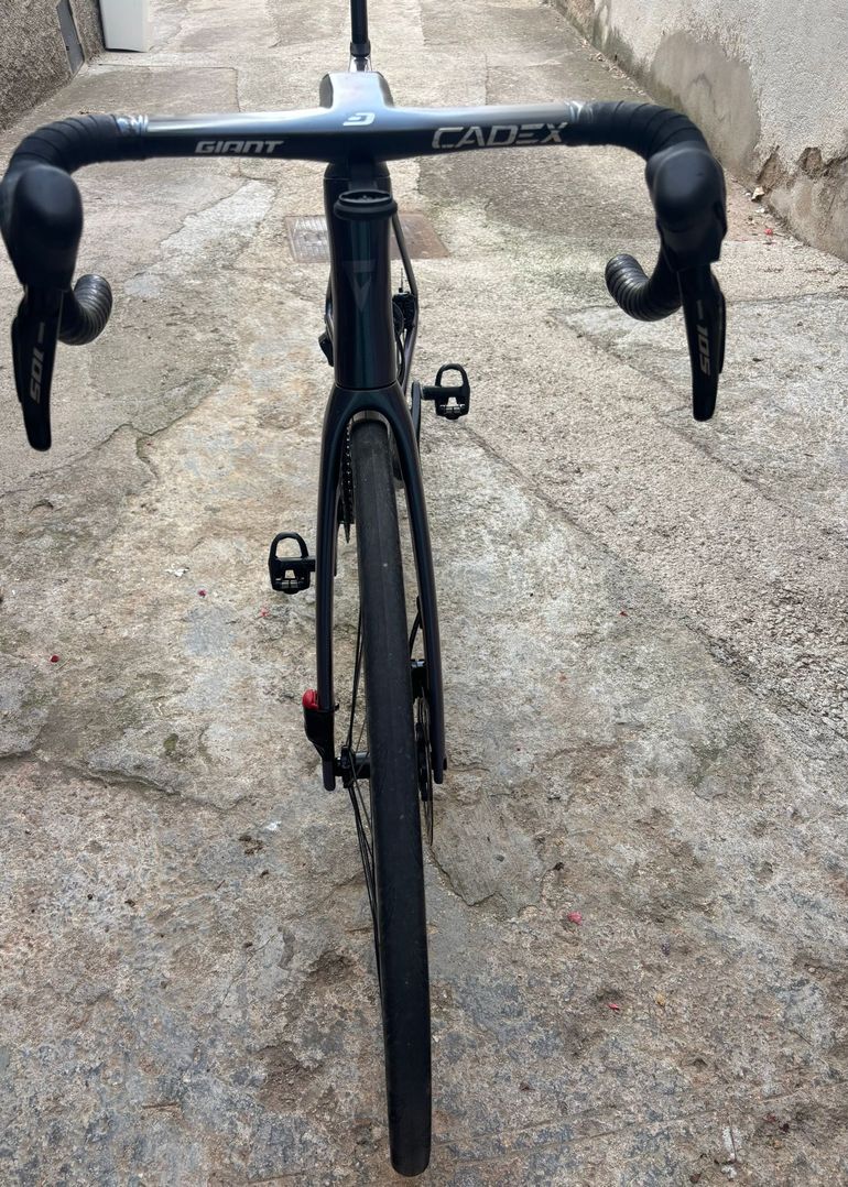 Gebrauchtes Giant Propel Advanced 1 2025 2025 Road & Gravel, Hellgrau — Bild 4 von 6