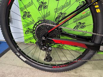 Używany Orbea ALMA M50-EAGLE 2019 2019 Mountainbike — zdjęcie 3 z 5