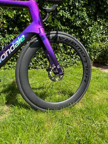 Käytetty Cannondale SystemSix Hi-MOD Dura-Ace Di2 2020 2020 Road & Gravel — kuva 5 / 9