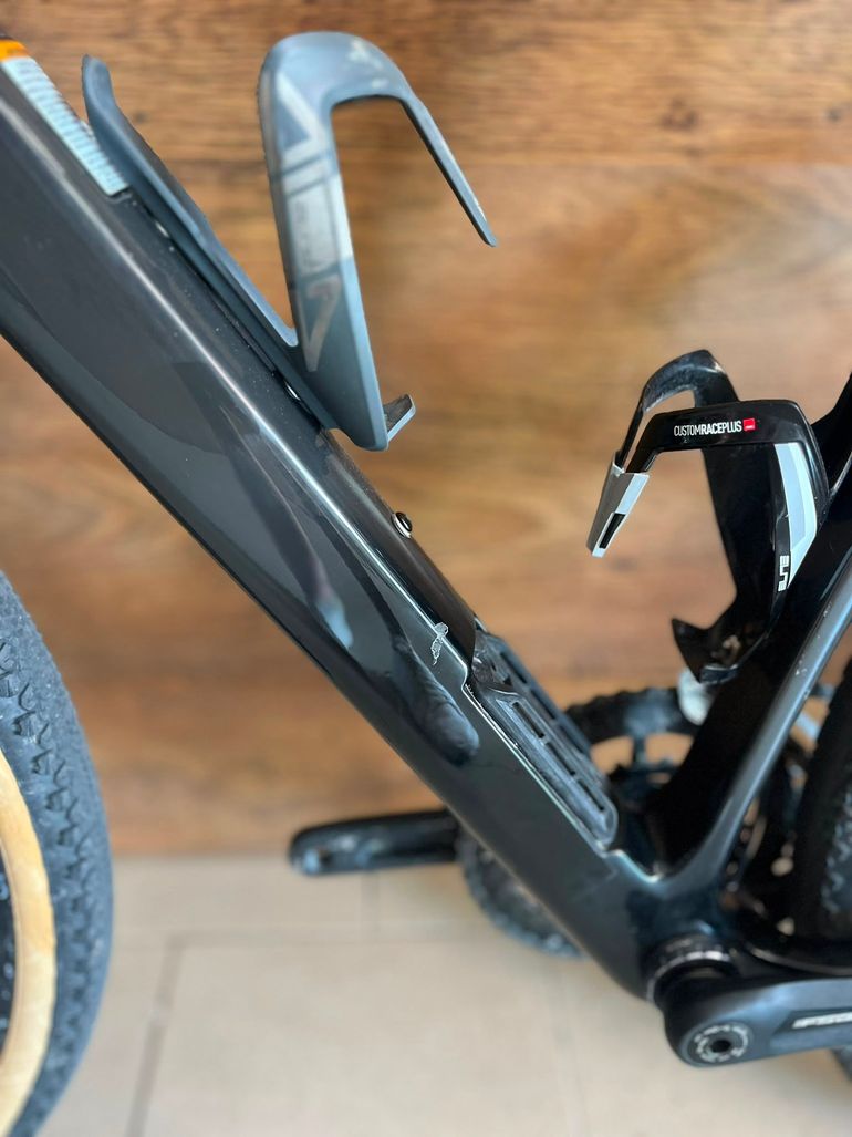 Used Cannondale Topstone Carbon 3 2024 2024 Road & Gravel, Black — image 3 of 16
