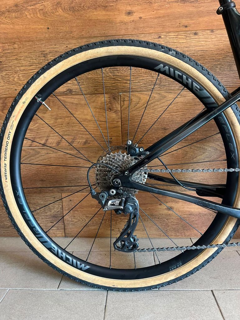 Used Cannondale Topstone Carbon 3 2024 2024 Road & Gravel, Black — image 5 of 16