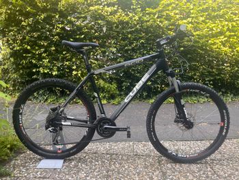 Used CUBE Acid 2010 2010 MTB