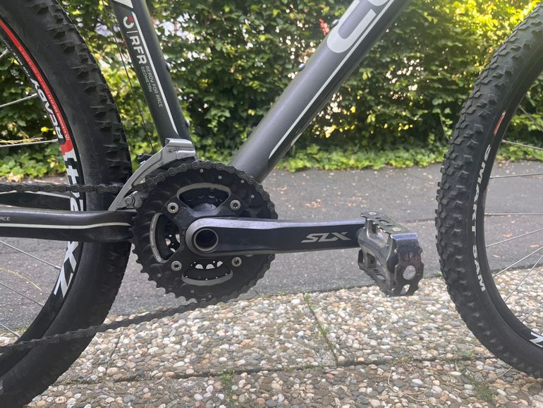 Used CUBE Acid 2010 2010 Mountainbike, Light Gray — image 3 of 7