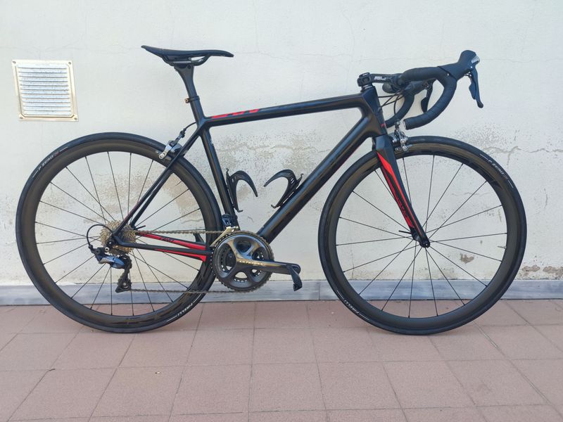 Käytetty Focus Cayo 2018 Road & Gravel — kuva 1 / 15