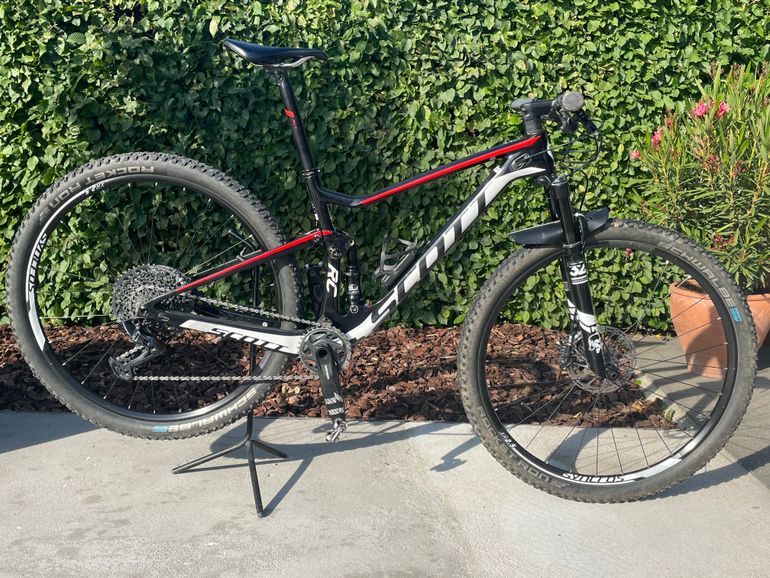 Used Scott Spark RC Team 2020 Mountainbike, Black — image 6 of 7