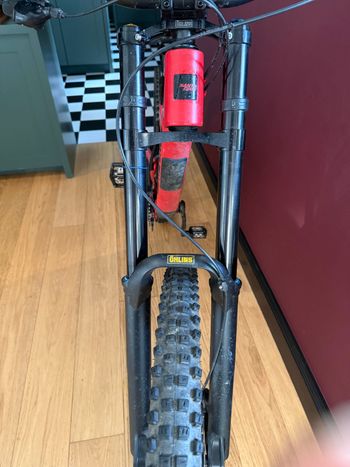 Used Santa Cruz V10 DH M / Carbon CC 2025 2025 Mountainbike, Red — image 6 of 6