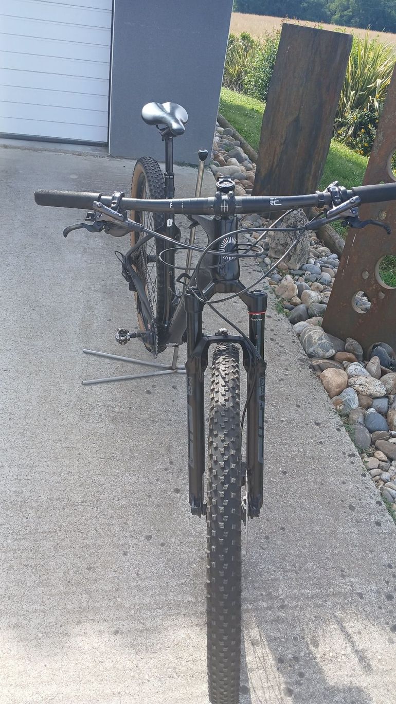 Used Cannondale Scalpel HT Carbon 4 2022 2022 Mountainbike, Black, 29 — image 3 of 3