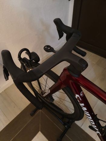 Used Specialized Tarmac S-sworks Shimano Ultegra Di2 2025 Road & Gravel, Red — image 7 of 11