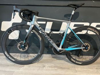 Brugt Wilier Triestina Shimano Ultegra Di2 2024 Road & Gravel — billede 10 af 15