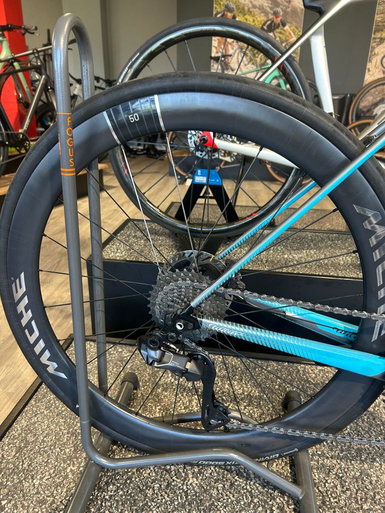 Used Wilier Triestina Shimano Ultegra Di2 2024 Road & Gravel, Light Gray — image 9 of 40