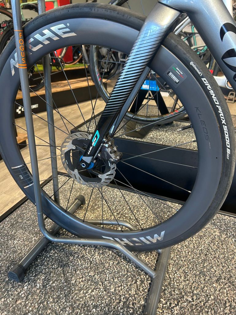 Used Wilier Triestina Shimano Ultegra Di2 2024 Road & Gravel, Light Gray — image 39 of 40