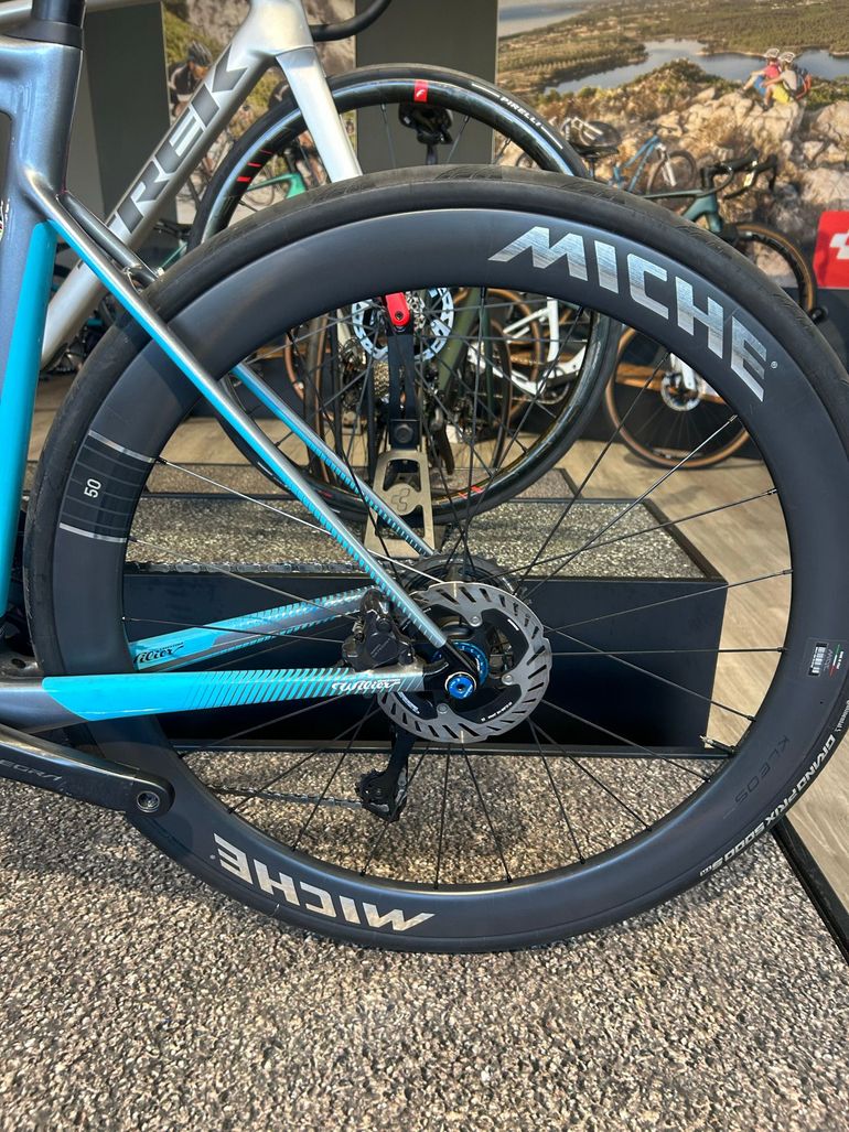 Used Wilier Triestina Shimano Ultegra Di2 2024 Road & Gravel, Light Gray — image 31 of 40