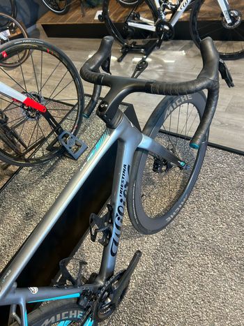 Used Wilier Triestina Shimano Ultegra Di2 2024 Road & Gravel, Light Gray — image 12 of 40