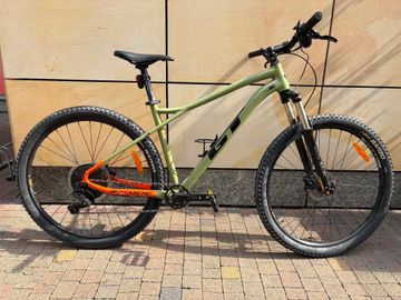 Tweedehands GT Avalanche Elite 2022 2022 Mountainbike — afbeelding 6 van 6