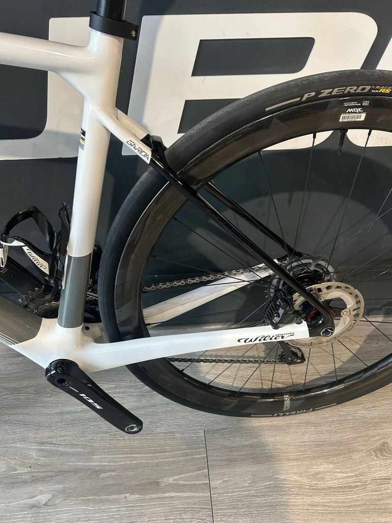 Used Wilier Garda SHIMANO 105 Di2 2024 2024 Road & Gravel, White — image 8 of 13