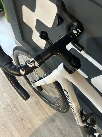 Used Wilier Garda SHIMANO 105 Di2 2024 2024 Road & Gravel, White — image 11 of 13
