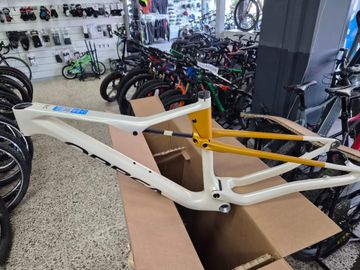 Brugt Orbea OIZ M10 AXS 2025 Frameset 2025 Mountainbike — billede 7 af 19