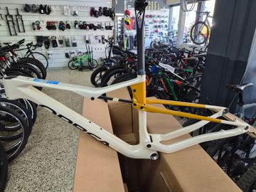 Brugt Orbea OIZ M10 AXS 2025 Frameset 2025 Mountainbike — billede 1 af 19