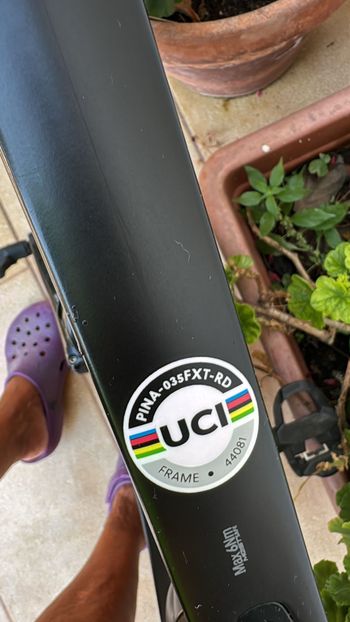 Used Pinarello PRINCE ULTEGRA 11S Disc 2022 2022 Road & Gravel, Black — image 8 of 9