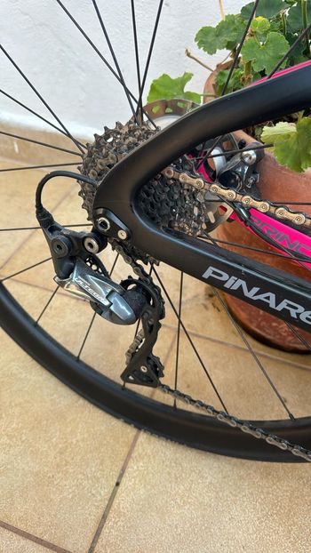 Used Pinarello PRINCE ULTEGRA 11S Disc 2022 2022 Road & Gravel, Black — image 4 of 9