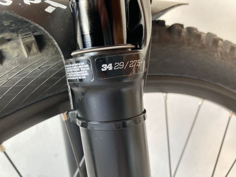 Used CUBE STEREO HYBRID 140 HPC SL 625 2021 2021 Mountainbike, Light Gray, 27.5, 29 — image 7 of 8