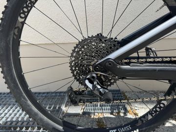 Used Canyon Neuron CF 8.0 2020 2020 Mountainbike, Light Gray, 27.5, 29 — image 12 of 13