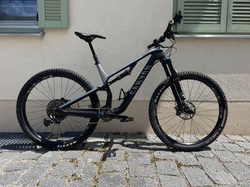 Used Canyon Neuron CF 8.0 2020 2020 Mountainbike, Light Gray, 27.5, 29 — image 6 of 13