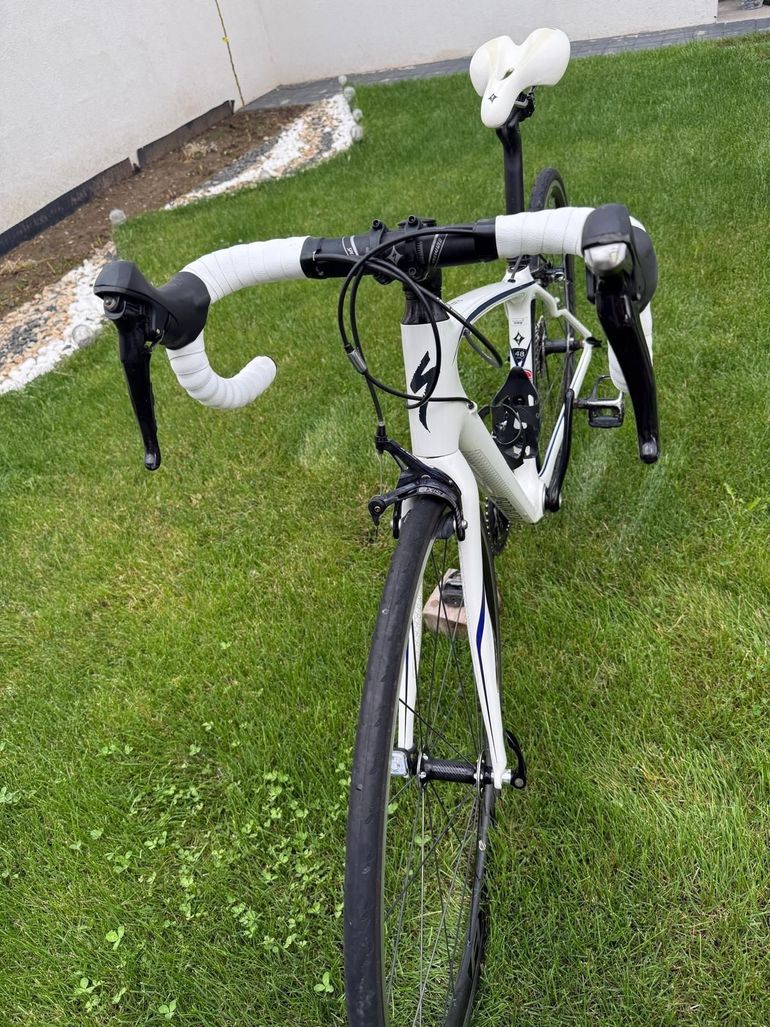 Used Specialized Ruby Shimano 105 2022 Road & Gravel, White — image 3 of 11