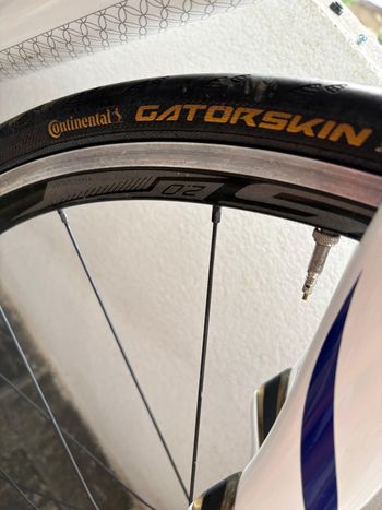 Used Specialized Ruby Shimano 105 2022 Road & Gravel, White — image 8 of 11