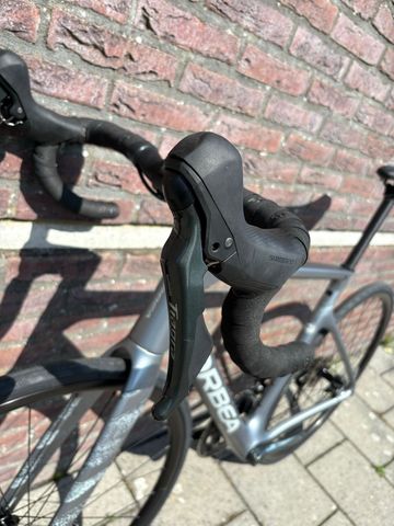 Used Orbea ORCA M40 2023 2023 Road & Gravel, Light Gray — image 8 of 14