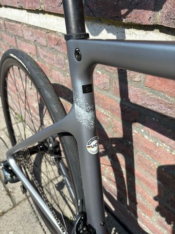 Used Orbea ORCA M40 2023 2023 Road & Gravel, Light Gray — image 6 of 14