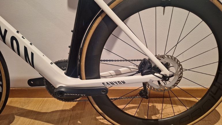 Použité Canyon Aeroad CF SL Disc 8.0 AF 2020 2020 Road & Gravel — obrázek 5 z 9