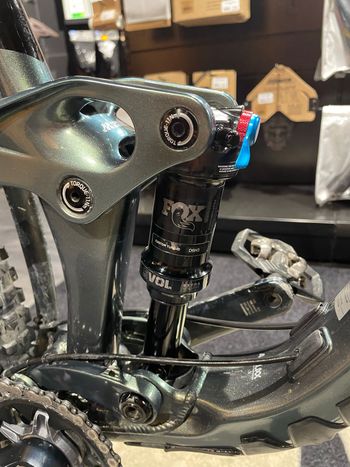 Käytetty Giant Trance Shimano Deore XT 2021 Mountainbike — kuva 4 / 5