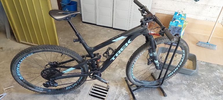 Použité Trek Top Fuel 9.8 SL Women's 2018 2018 Mountainbike — obrázek 1 z 7