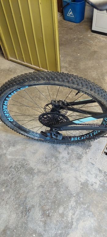 Použité Trek Top Fuel 9.8 SL Women's 2018 2018 Mountainbike — obrázek 7 z 7