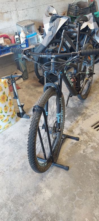 Použité Trek Top Fuel 9.8 SL Women's 2018 2018 Mountainbike — obrázek 3 z 7