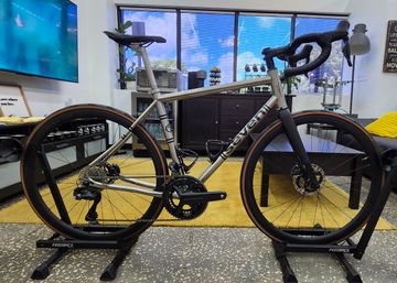Used Seven Cycles Axiom SL 2025 Road & Gravel