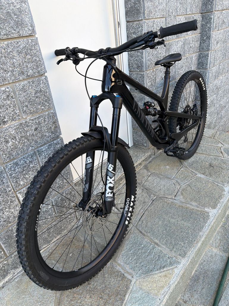 Used Canyon Spectral Shimano SLX 2021 Mountainbike, Black, 29 — image 6 of 19