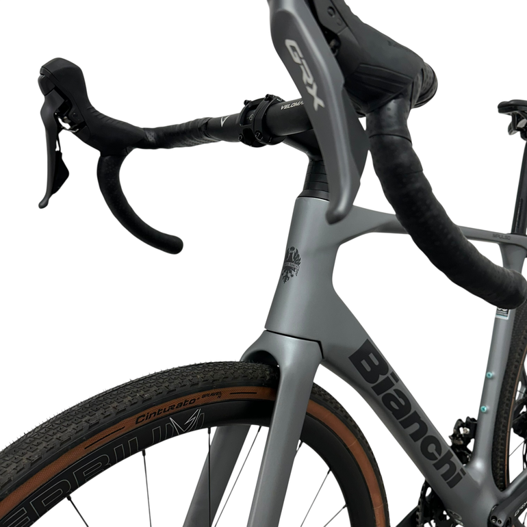 Used Bianchi Impulso PRO GRX 820 disc 2025 2025 Road & Gravel, Light Gray — image 11 of 17