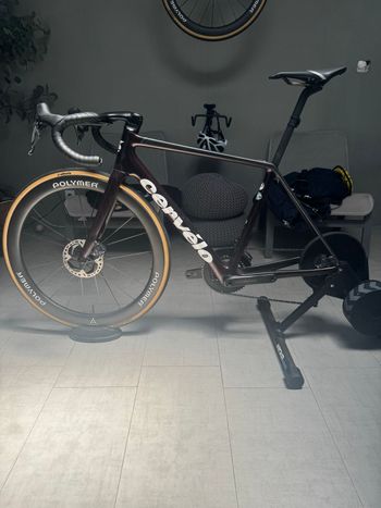 Used Cervélo R5 Ultegra Di2 2024 2024 Road & Gravel, Red — image 3 of 5