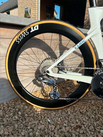 CUBE LITENING AERO C:68X RACE 2022 2022 Road & Gravel d'occasion — image 3 sur 5