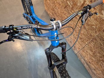 Used Transition Sentinel Alloy NX 2022 2022 Mountainbike, Blue, 29 — image 7 of 11