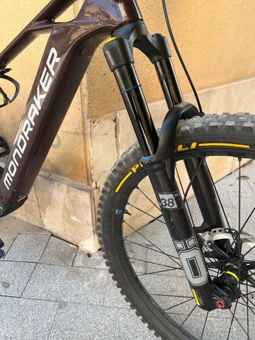 Tweedehands Mondraker CRUSHER RR 2024 2024 Mountainbike — afbeelding 4 van 8